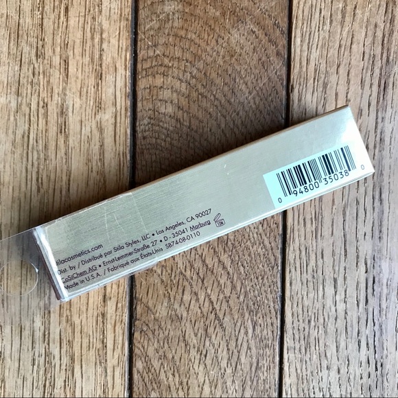 NIB Aqua Glow Serum Deep Concealer New - Picture 7 of 8